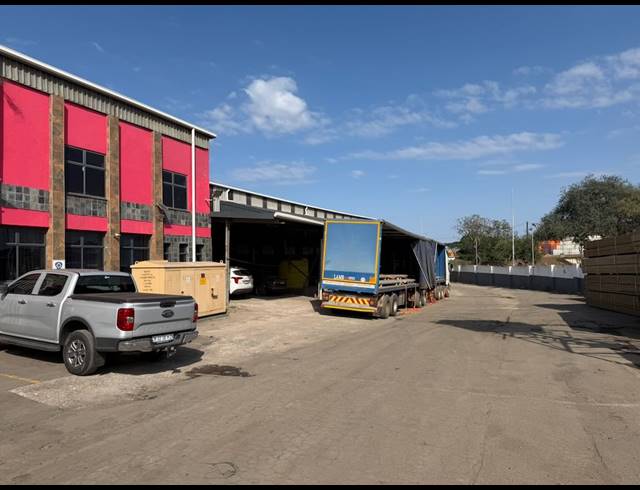 7,618M² WAREHOUSE FOR SALE IN MOBENI